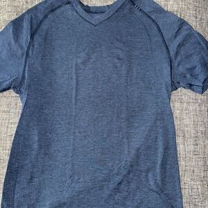 Lululemon Men's Blue V-Neck Shirt